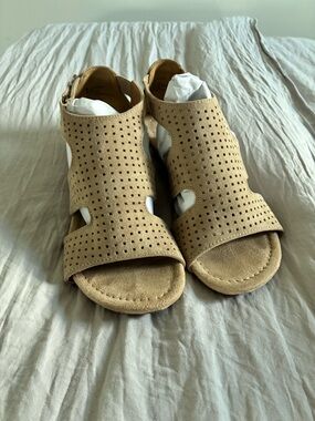 Beige Open-Toe Sandals
